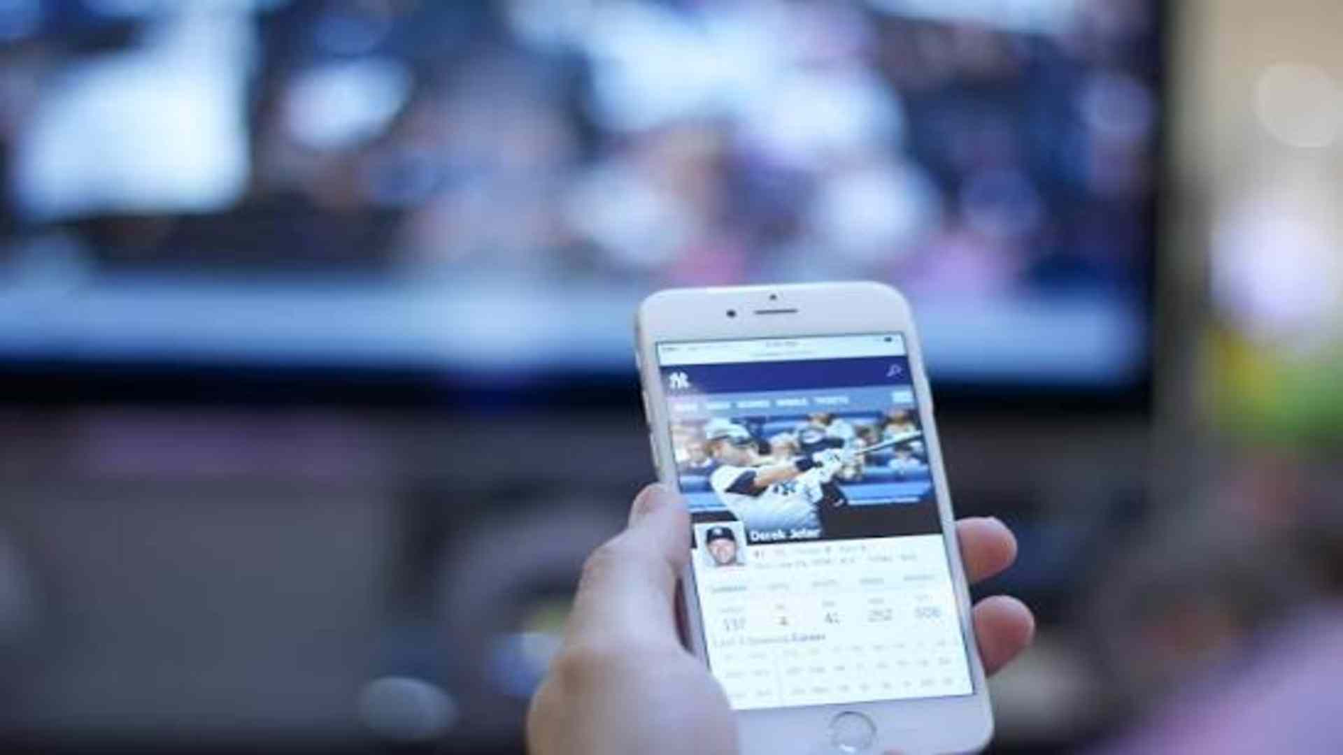 Discovering Advanced Table Features In Online Poker Programs