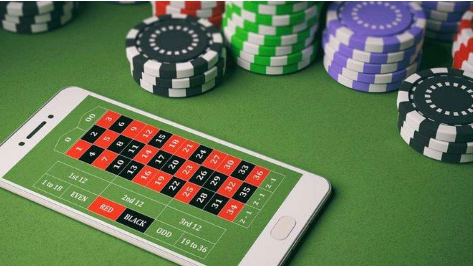 How Players Can Learn Better Solitaire Strategies From Mistakes